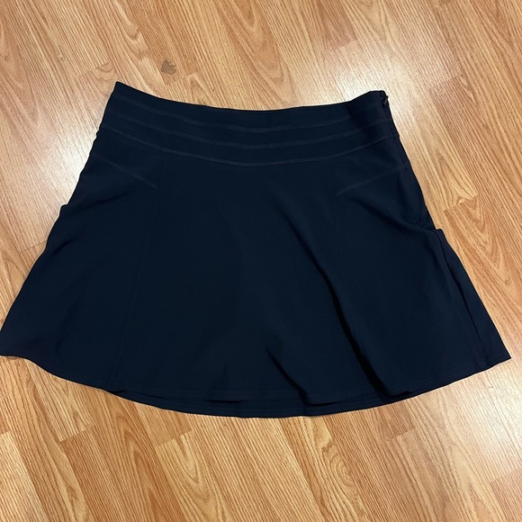 Athleta All Day Skort Sz: 14 - Picture 2 of 7